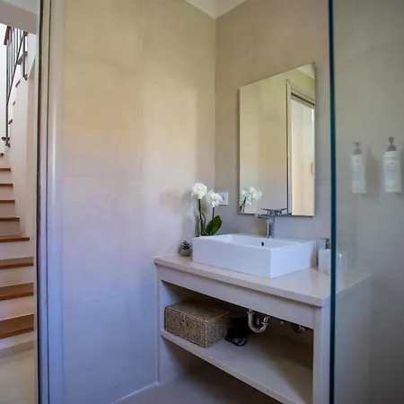 Cosmos Spyridoula Villa